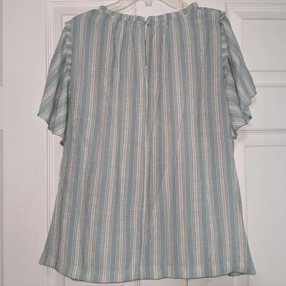 Lauren Conrad Short Bell Sleeve Top Size XL - Picture 4 of 12